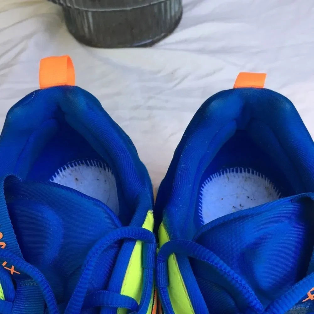 Nike AirMax 270 Shoes